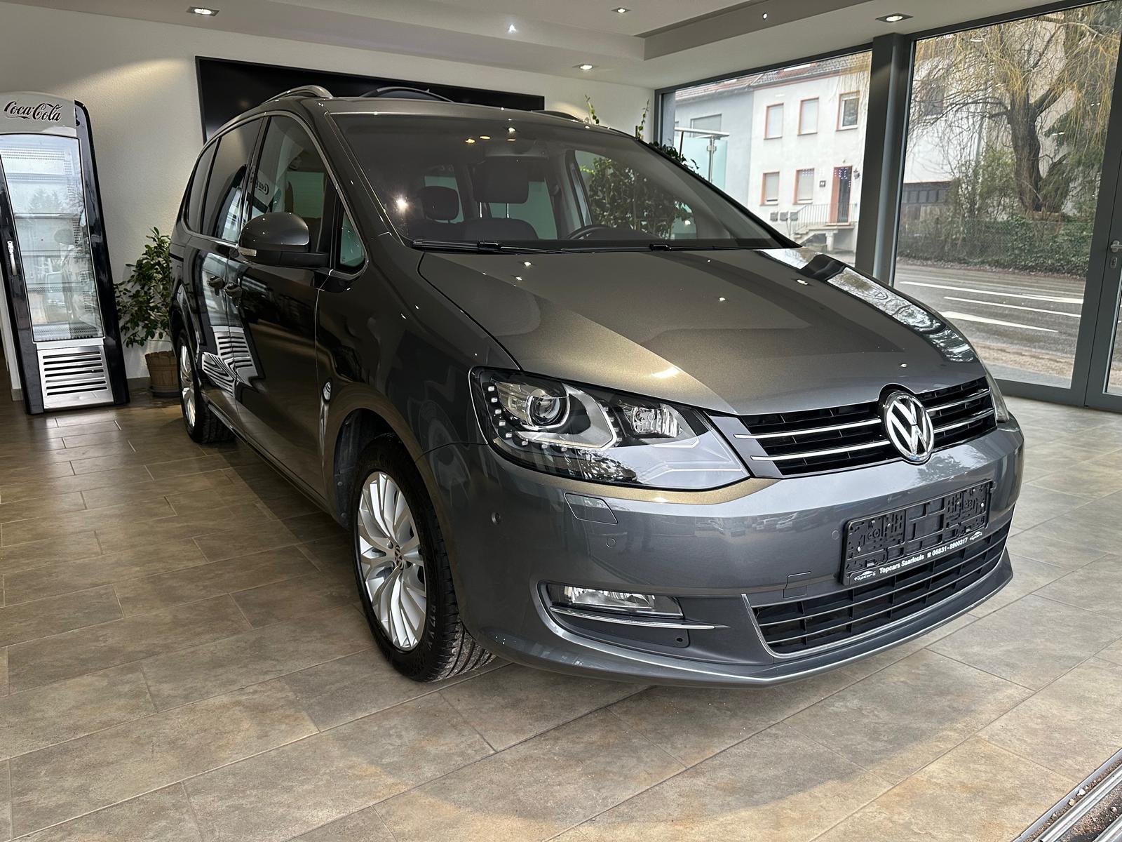 Volkswagen Sharan Highline BMT* 7Platz*Leder*Navi*Xenon*