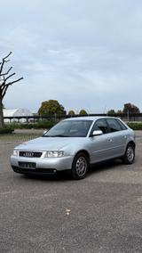 Audi A3 1,8T / Automatik / TÜV 05/26 - Audi A3 aus 2003: 2.0