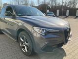 Alfa Romeo Stelvio 2.0 Turbo 16V Veloce Q4 3D Navi Assisten - Alfa Romeo in Dresden