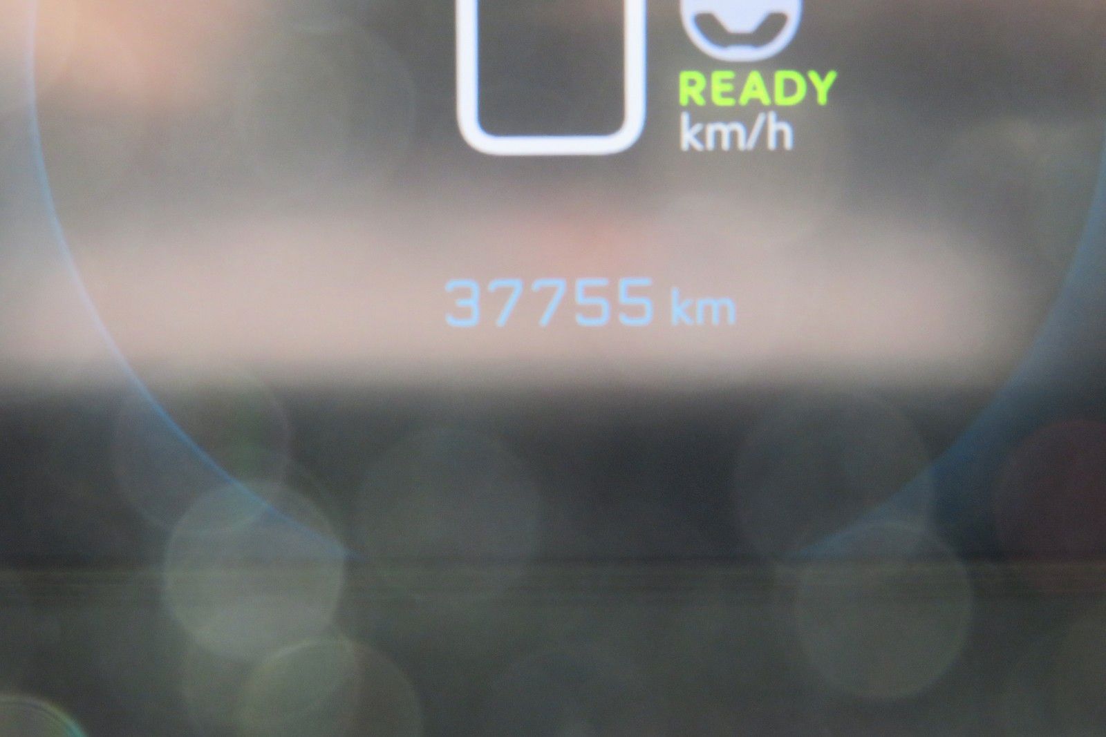 Fahrzeugabbildung Peugeot 2008 e- GT PANO NAVI KAMERA SITZH. PDC 1.HD