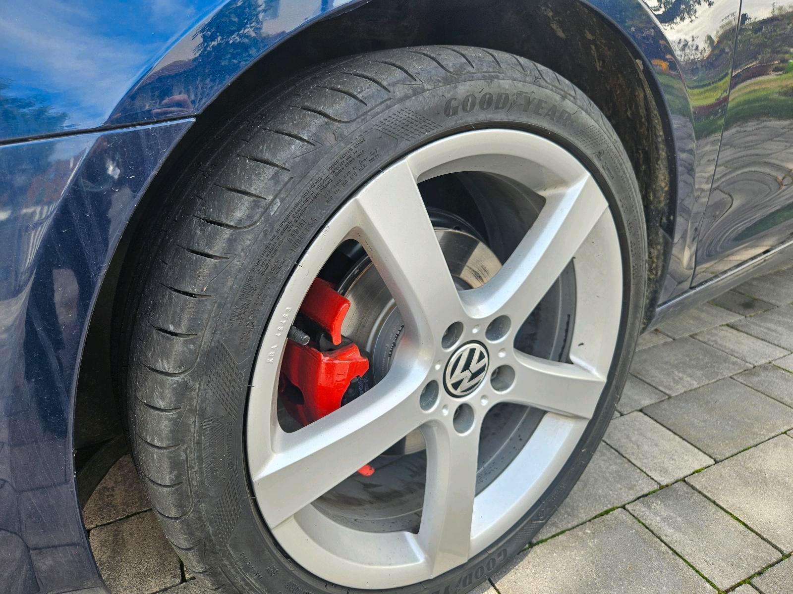 Volkswagen Golf 2011 — photo 15