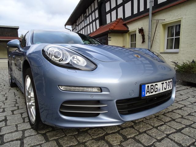 Porsche Panamera 4 *TRAUMZUSTAND * orig. 47.000 KM