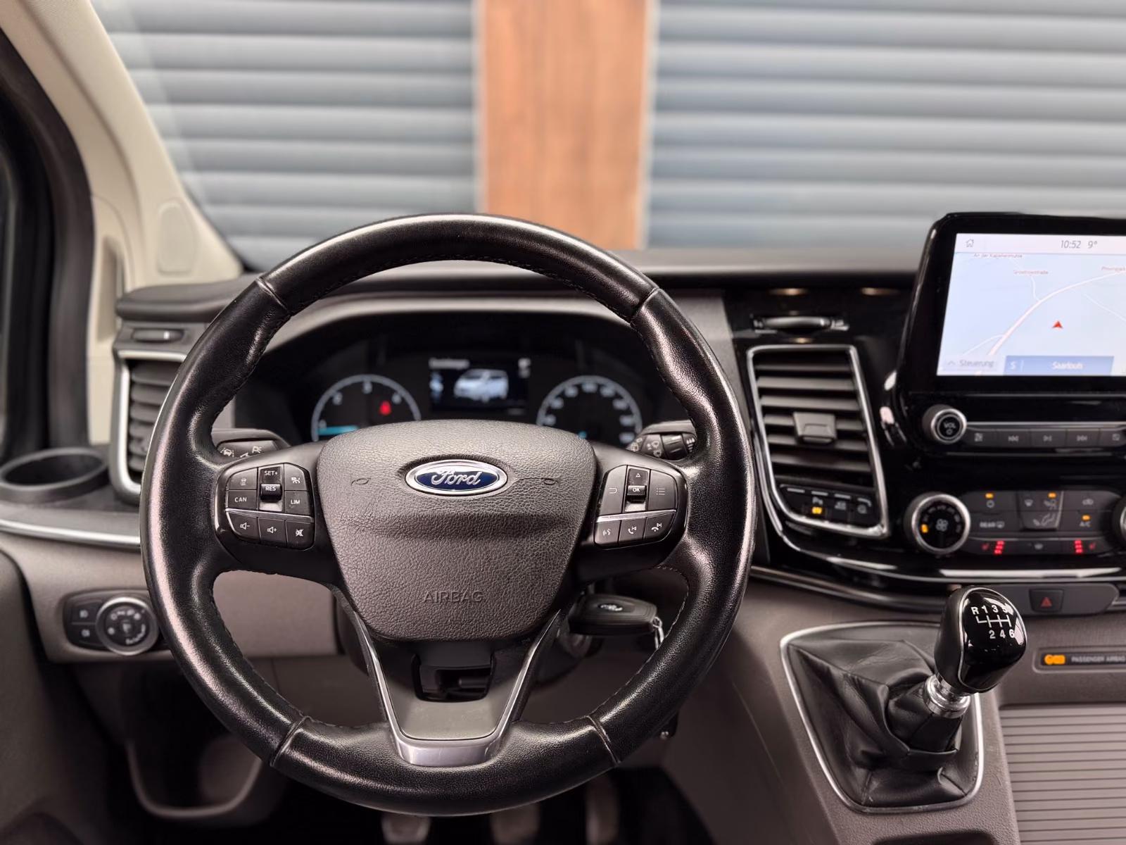 Ford Tourneo Custom L2/Leder/ACC/CAM/LED/AHK/Navi/8Si