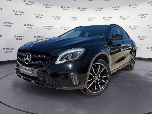 MERCEDES-BENZ Mercedes-Benz GLA GLA 200 d Automatic Night Edit