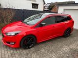 Ford Focus 1,5 EcoBoost 134kW ST-Line Red Turnier... - Ford Focus: ST Line Red