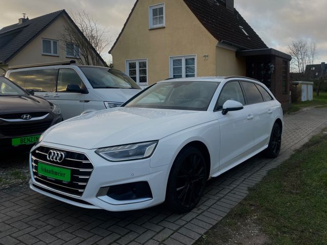 Audi A4 Avant 30 TDI advanced HU NEU