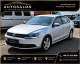 Volkswagen Jetta VI /Automatik/TÜVNEU/Klima/Schiebedach - Volkswagen Jetta: Vi