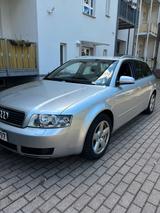 Audi A4B6 Avant Quattro 1.8T BEX - Audi A6 aus 2004: Kombi