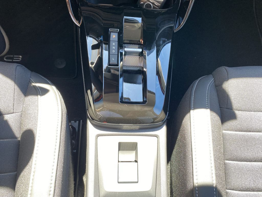 Fahrzeugabbildung Citroën C3 Hybrid 110 MAX *Sitzh*beh. Frontscheibe u Len