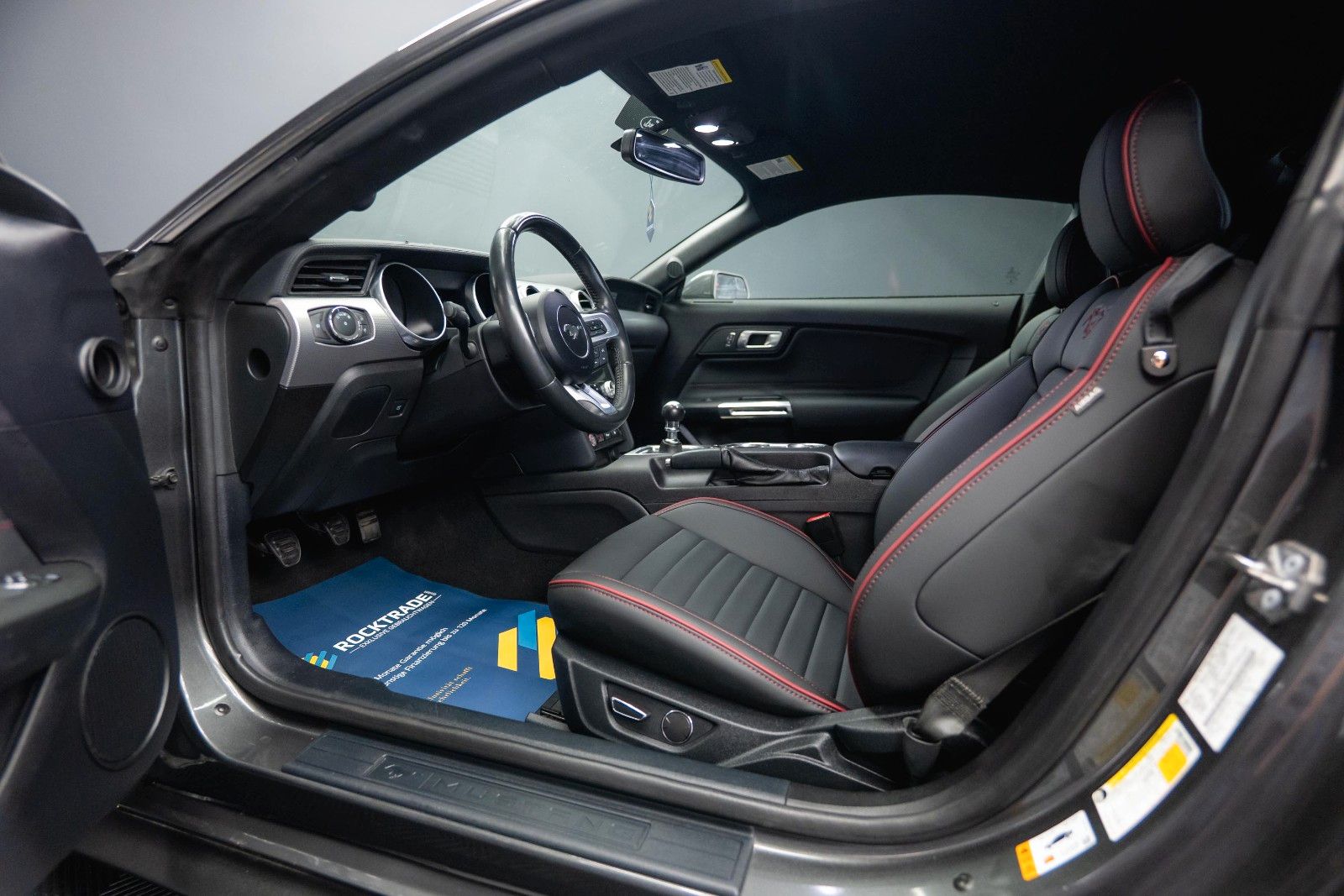 Fahrzeugabbildung Ford Mustang Shelby GT 500 5.0 V8 Performance 6-Gang