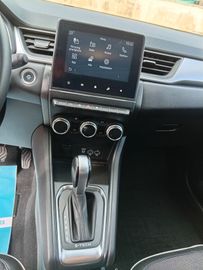 Renault Captur - 11