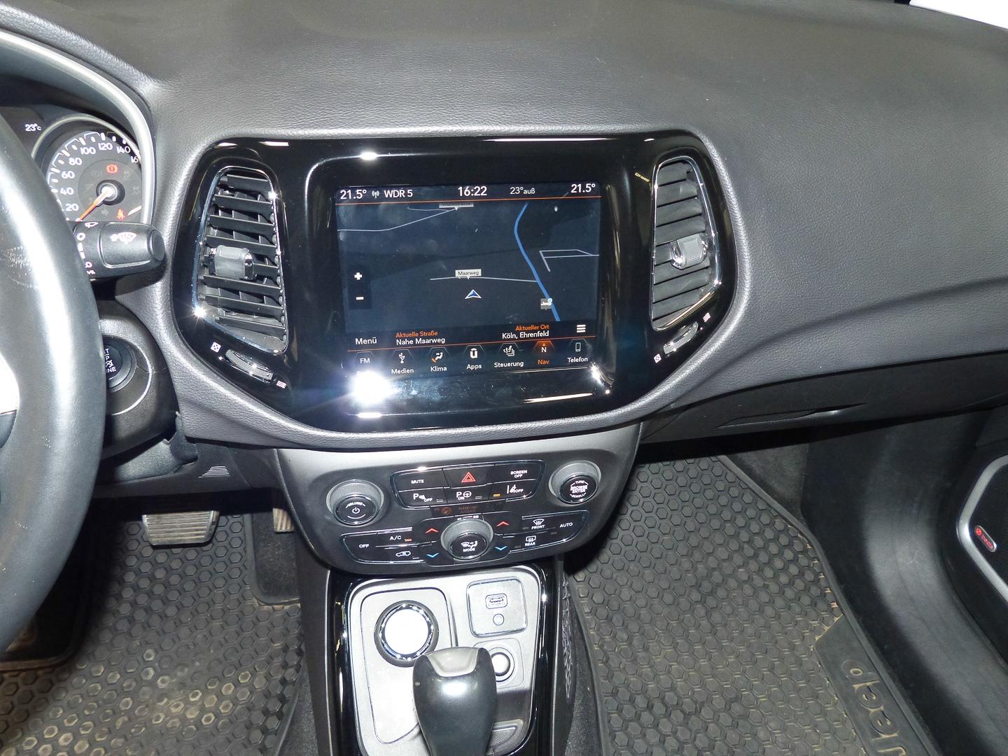 Jeep Compass Limited 4WD El. Panodach Navi Leder Memo