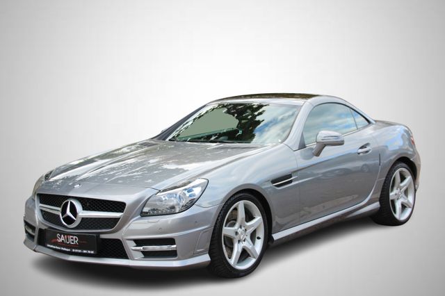 Mercedes-Benz SLK 350 AMG Navi Bi-Xenon Panorama Airscarf