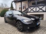 BMW E91 318i Touring -Facelift - BMW 3 Series: E91 Facelift