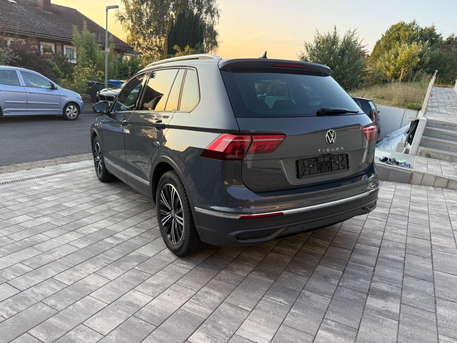 Volkswagen Tiguan 1.5 TSI OPF UNITED LED Navi AHK SHZ Virtu foto 4