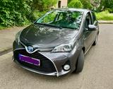 Toyota Yaris Hybrid Comfort/59.800 km/TÜV 12-27 - Toyota Yaris: 1.8