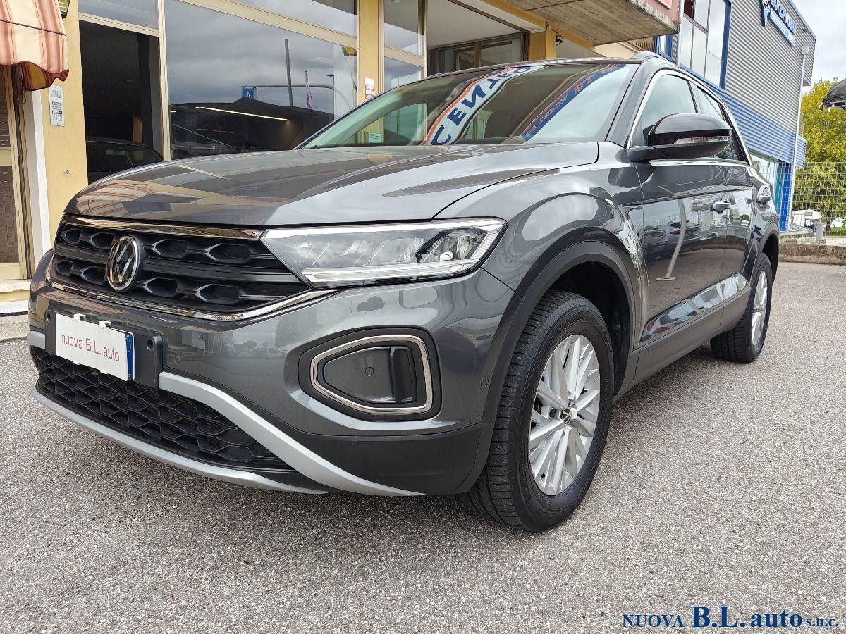 Volkswagen VOLKSWAGEN - T-Roc 1.5 tsi Style dsg