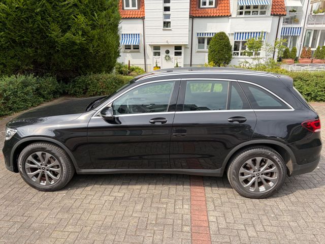 MERCEDES-BENZ GLC 220 d 4M 194 PS LED Sitzhzg. 