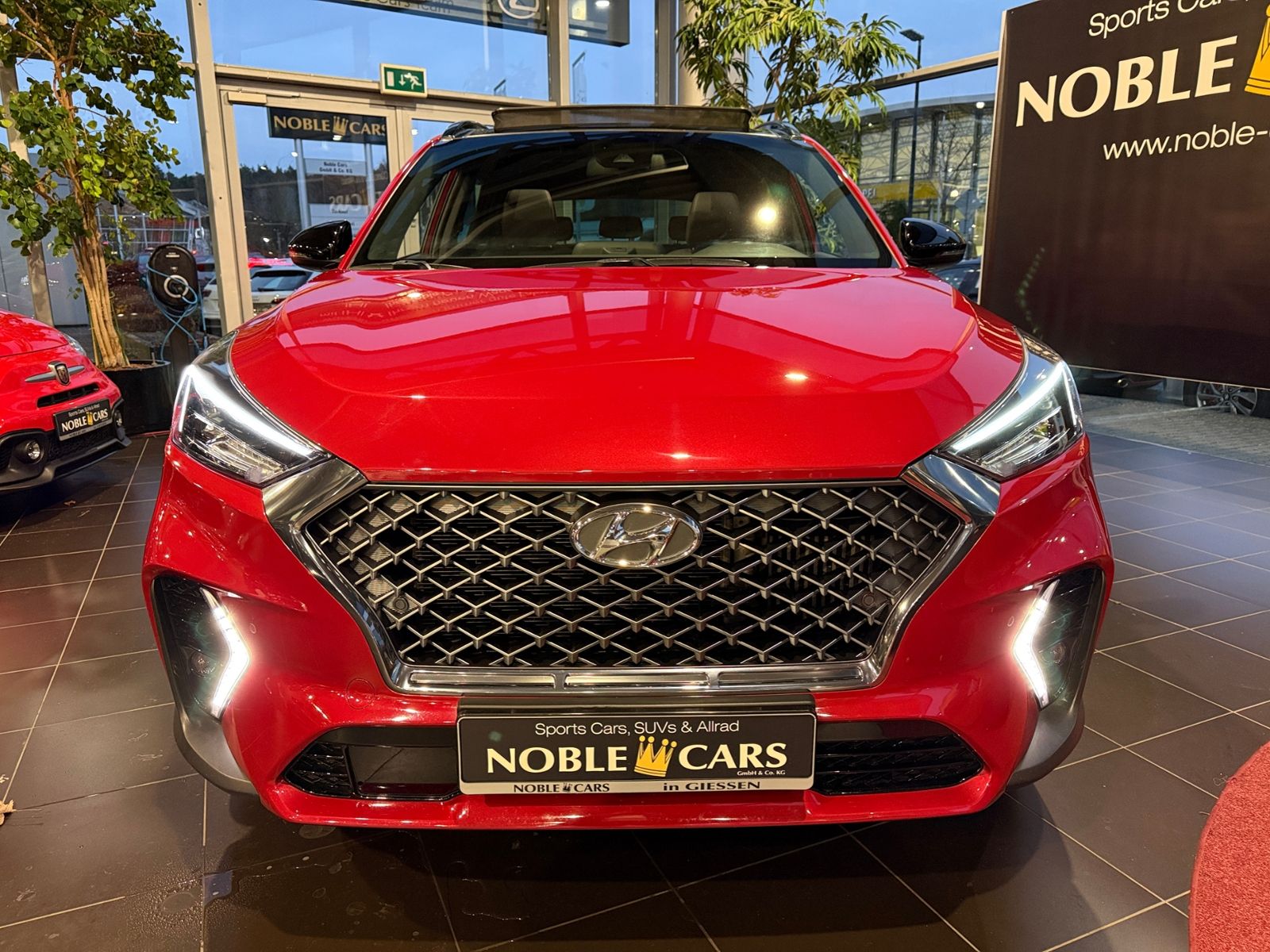 Fahrzeugabbildung Hyundai TUCSON N Line 4WD PANO LED NAV SHZ 19"
