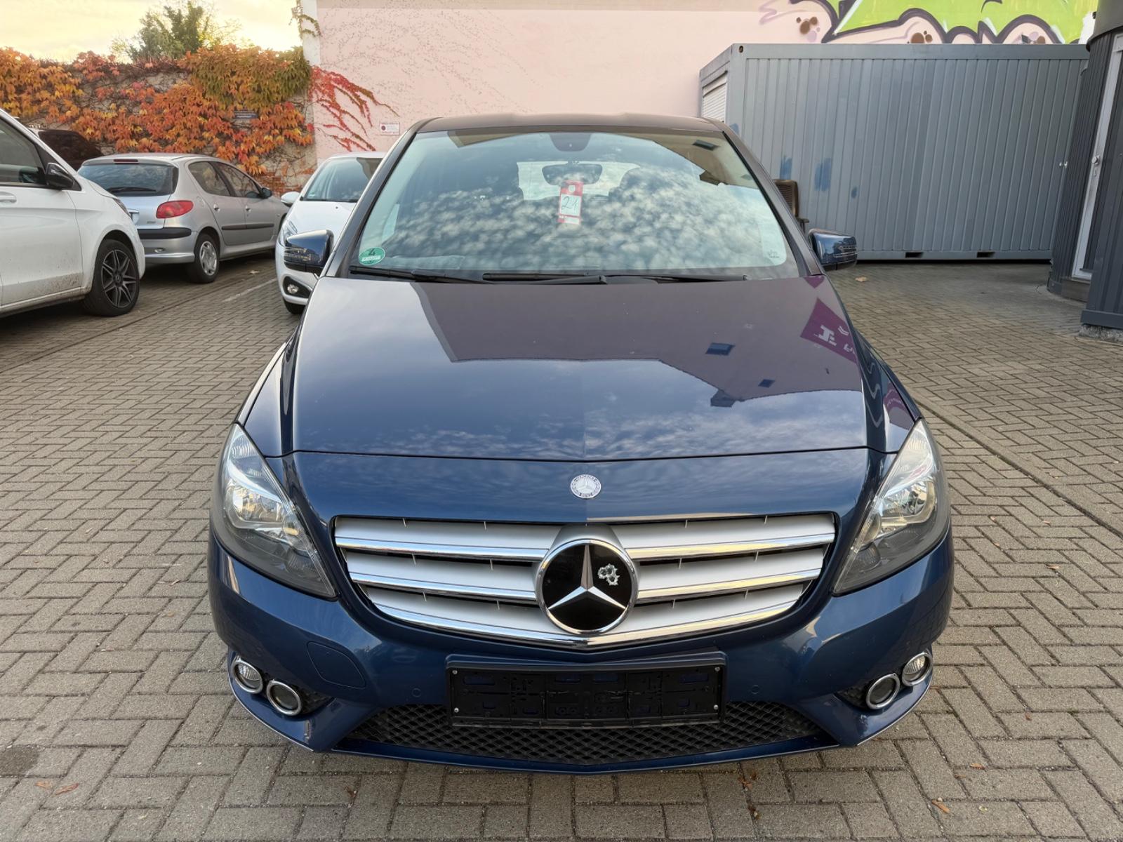 Mercedes-Benz B 180 *Klima/Euro5/Navi/Sitzheizung*