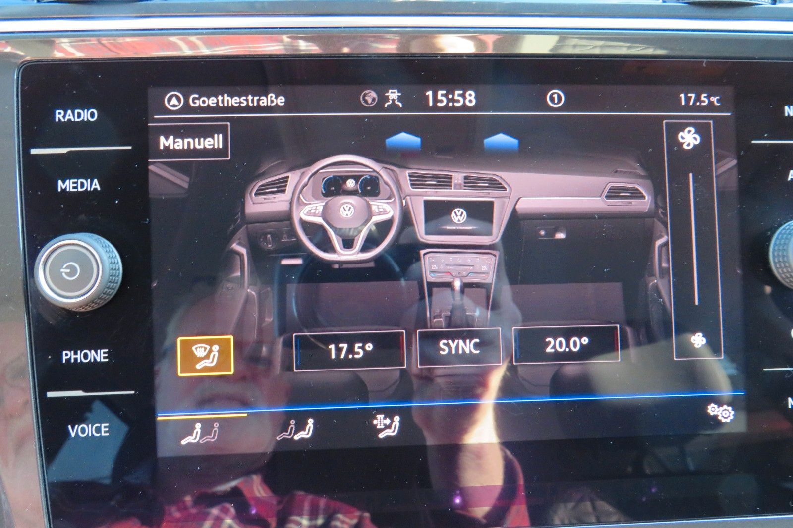 Fahrzeugabbildung Volkswagen Tiguan Life TDI DSG AHK NAVI KAMERA LED ACC GJ