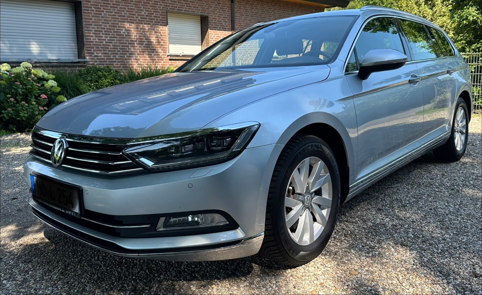 VW Passat Variant 2.0 TDI Highline BlueMotion