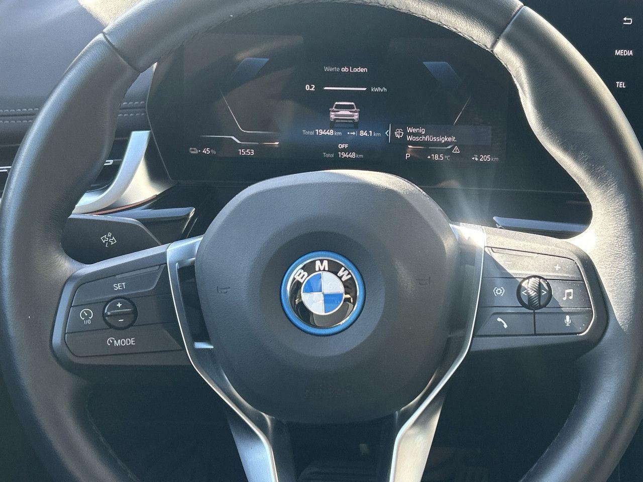 BMW iX1 eDrive20 xLine AdapLED,DrA,Hifi,Kamera,KomZu