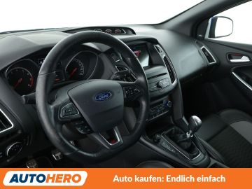 Ford Focus - 11