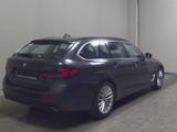 BMW 530dA Touring xDr LC prof. Navi Leder RFK LED - mit Diesel-Antrieb: Allradantrieb, Kombi, Automatik