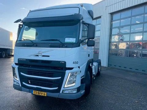 Volvo FM 12.380 Globetrotter/LOW KM!!/60 % tyres/TUV04