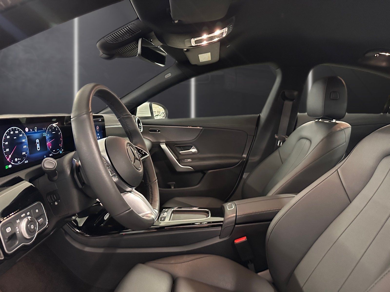 Fahrzeugabbildung Mercedes-Benz CLA 200 Progressive*LED*Kamera*CarPlay*Spur*MBUX