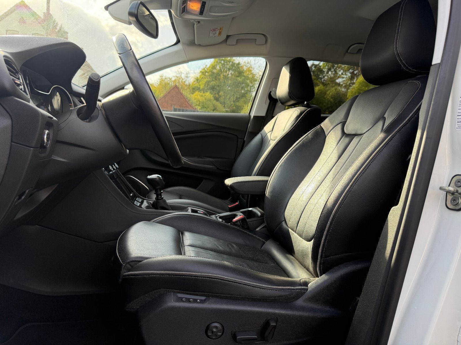 OPEL Grandland X 1.2 NAVI/KAMERA/LED – Foto 9