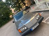 Mercedes-Benz Mercedes w124 250d H-Kennzeichen - Mercedes-Benz 250: W124 D