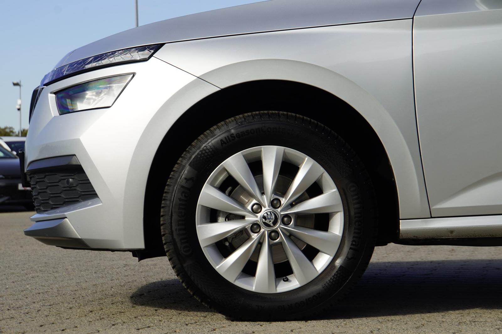Skoda Kamiq 1.0 TSI DSG LED Sitzheizung Tempomat