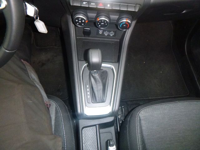 Fahrzeugabbildung Renault Captur II Business >14.227KM/AUT/NAV/LED<