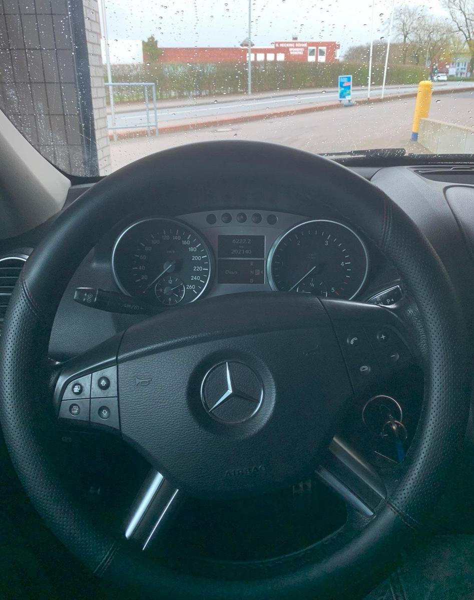 Mercedes-Benz ML280 2008 — engine 190 HP (140kW)