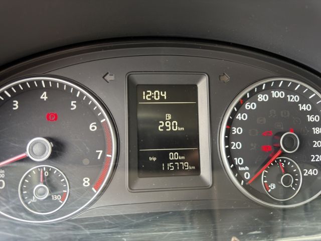 Fahrzeugabbildung Volkswagen Caddy Maxi Rollstuhlrampe 7 Sitzer