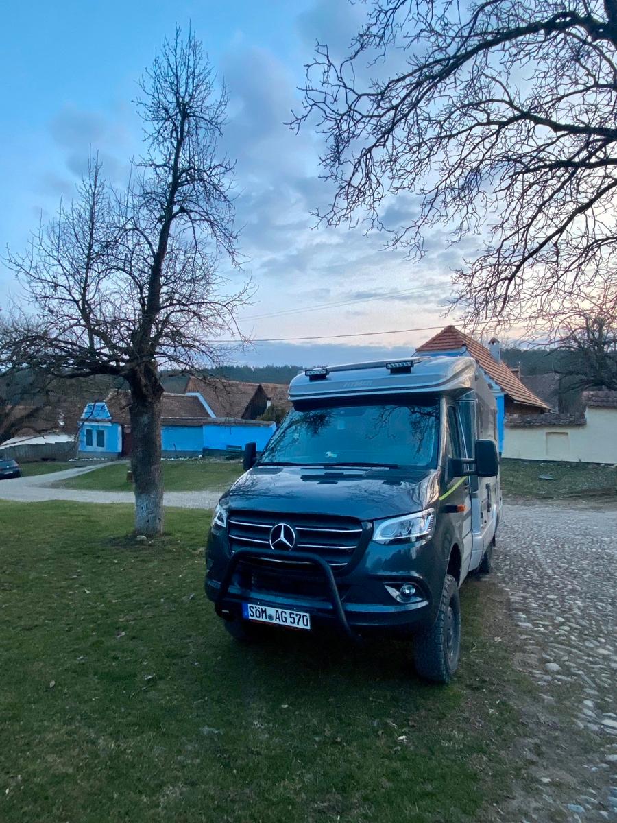 HYMER / ERIBA / HYMERCAR MLT 570 CrossOver 4x4 -SatTV-etc.