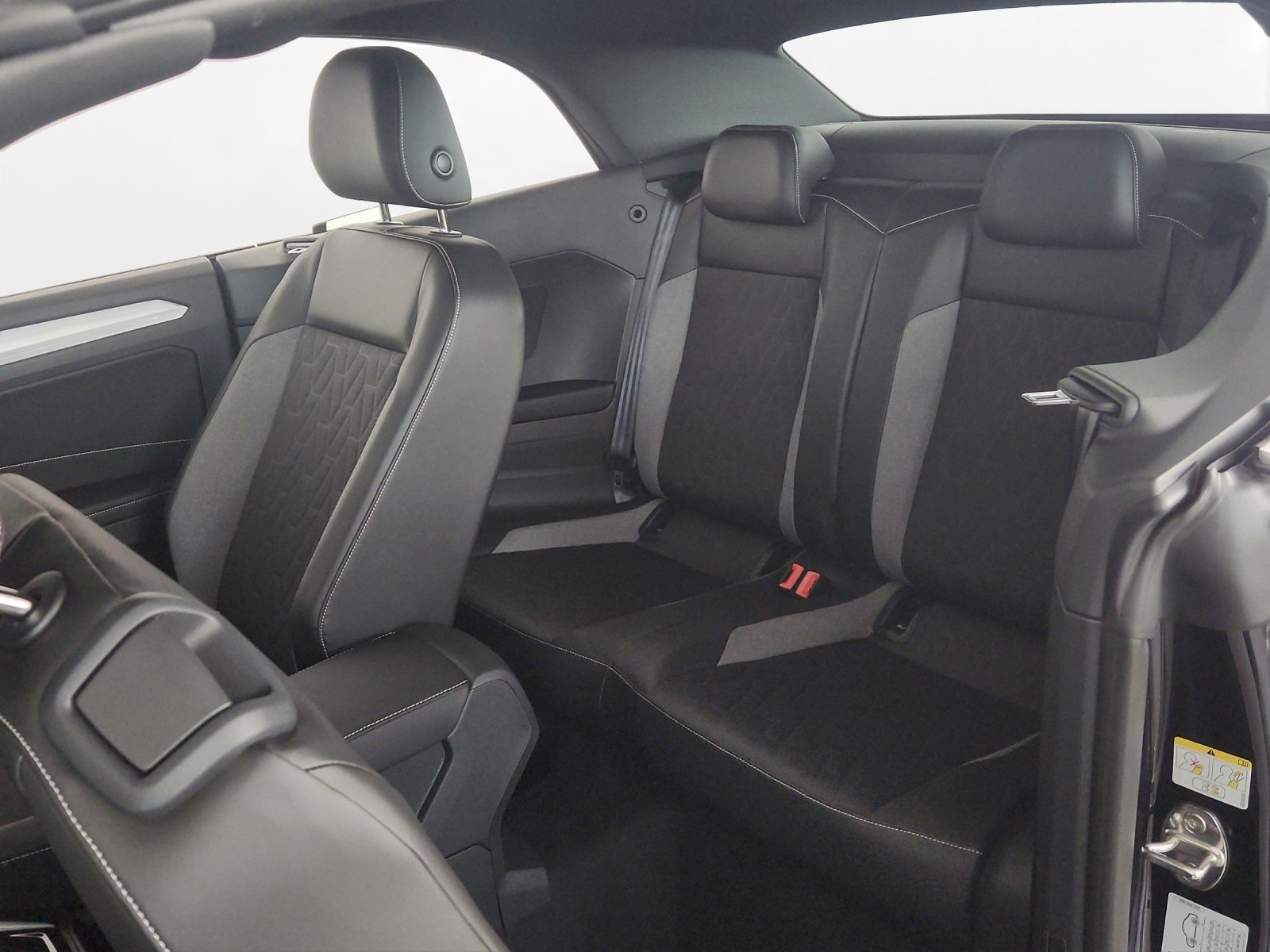 Volkswagen T-Roc - Bild 14