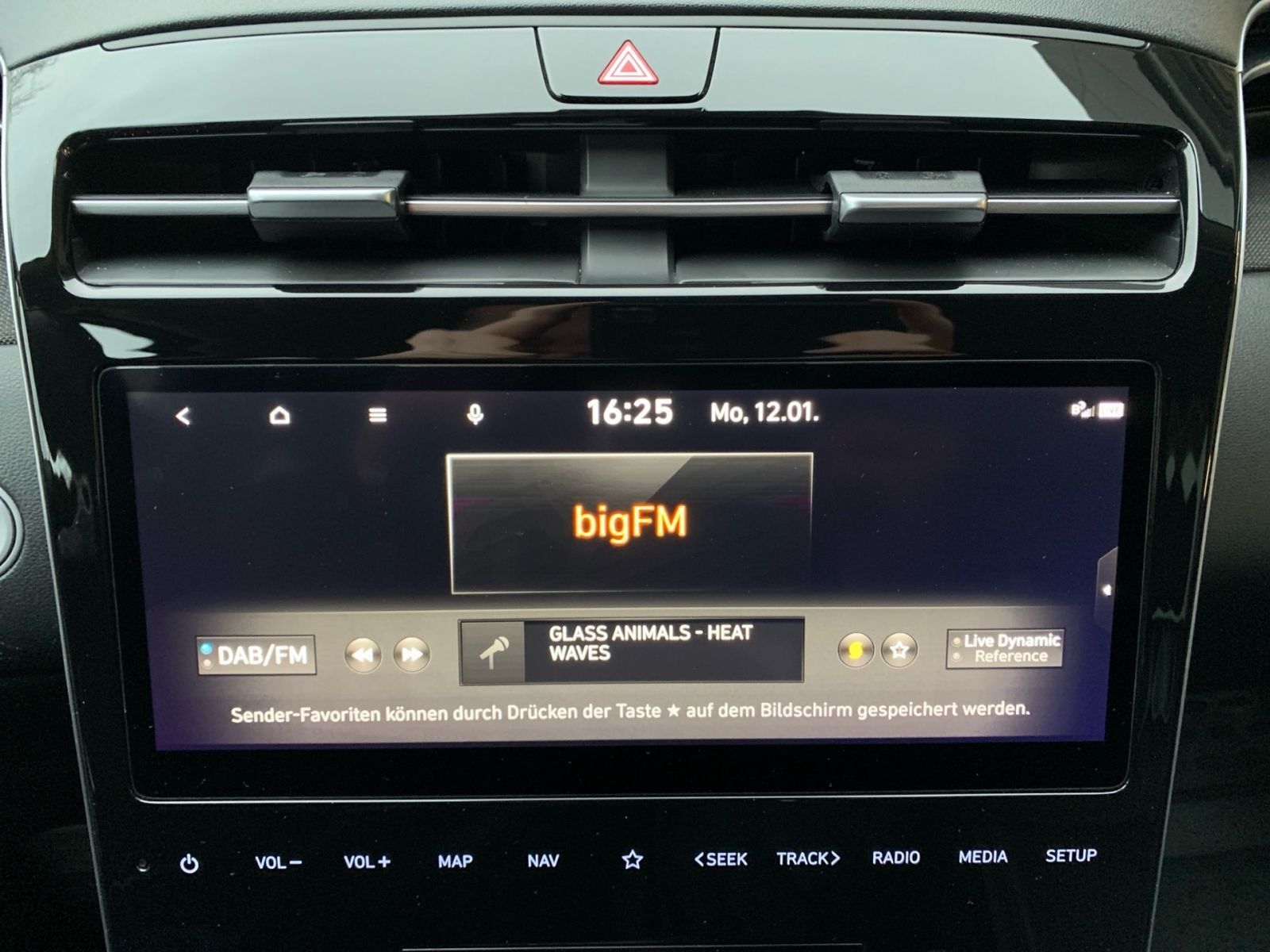 Fahrzeugabbildung Hyundai TUCSON 1.6 CRDi Prime 7-DCT Mild-Hybrid AHK