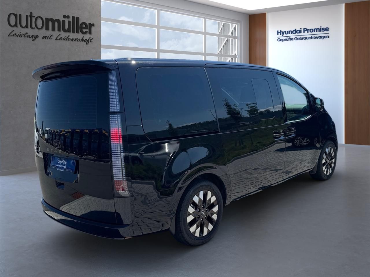 Fahrzeugabbildung Hyundai STARIA SIGNATURE *PANO*LED*NAVI*BOSE-SOUND*360°