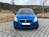 Suzuki Splash 1.0 Basic Basic - blaue Suzuki Splash