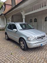 Mercedes-Benz ML 270 CDI -AHK 3,5Tonnen, Automatik  - gebrauchte Mercedes-Benz ML 270 aus dem Jahr 2005