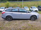 Ford Focus Turnier AC M+S PDC AT-Motor mit Garantie ! - Ford Focus: Motor