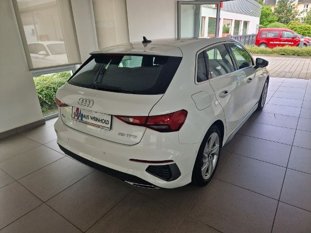 A3 Sportback S-Line 1.5 TFSI S-TRON LED NAV 4JGA