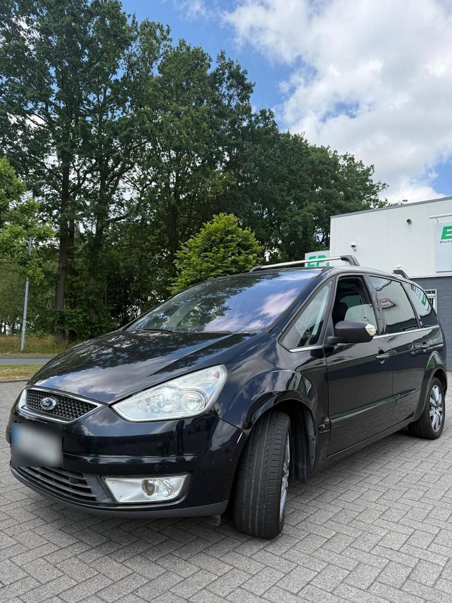 Ford Galaxy 2007 — photo 11