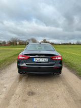 Maserati Quattroporte 3.0 V6 Diesel GranLusso GranLusso - Maserati Quattroporte mit Diesel-Antrieb