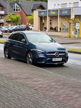 Mercedes-Benz B 220 d DCT -B220 d AMG Line Navi ACC Burmester