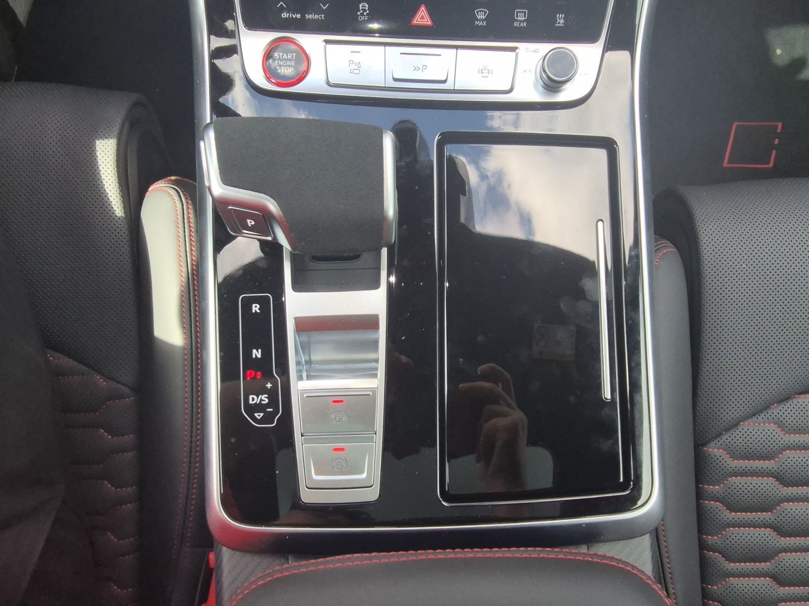Audi RSQ8 - Bild 15