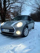 MINI Mini Cooper  1.5 JCW - MINI Cooper mit Diesel-Antrieb: Automatik